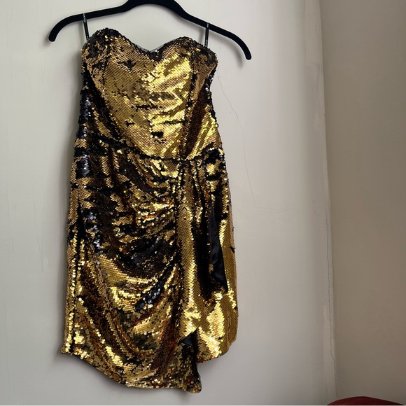 gold sequin mini dress - Picture 2 of 14